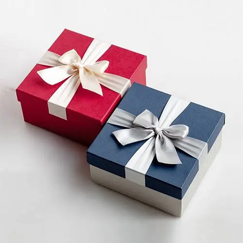 Hộp đựng quà lưu niệm